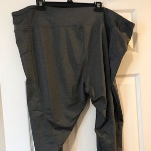 Gray Reebok athletic capris